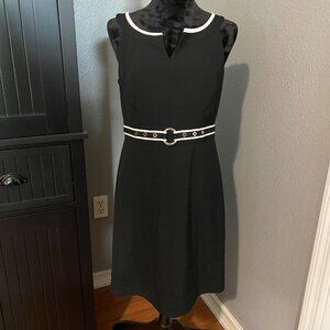 White House Black Market Dress Size 6 Black Sleeveless Belted Fit &‎ Flare Chic